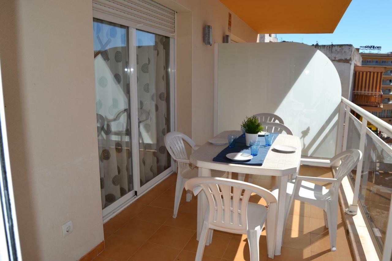Fabuloso Apartamento Familiar Con Piscina En Salouアパートメント エクステリア 写真