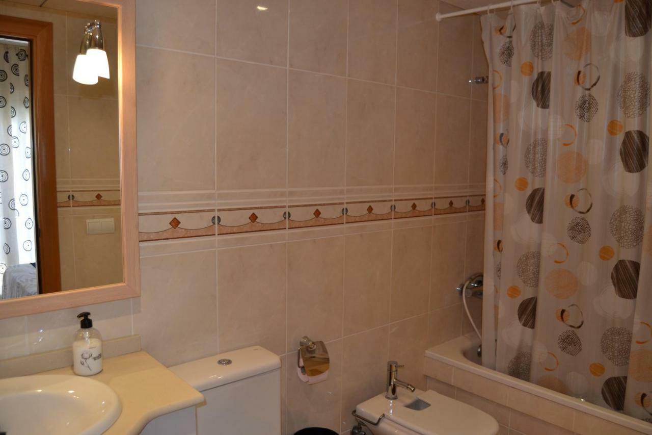 Fabuloso Apartamento Familiar Con Piscina En Salouアパートメント エクステリア 写真