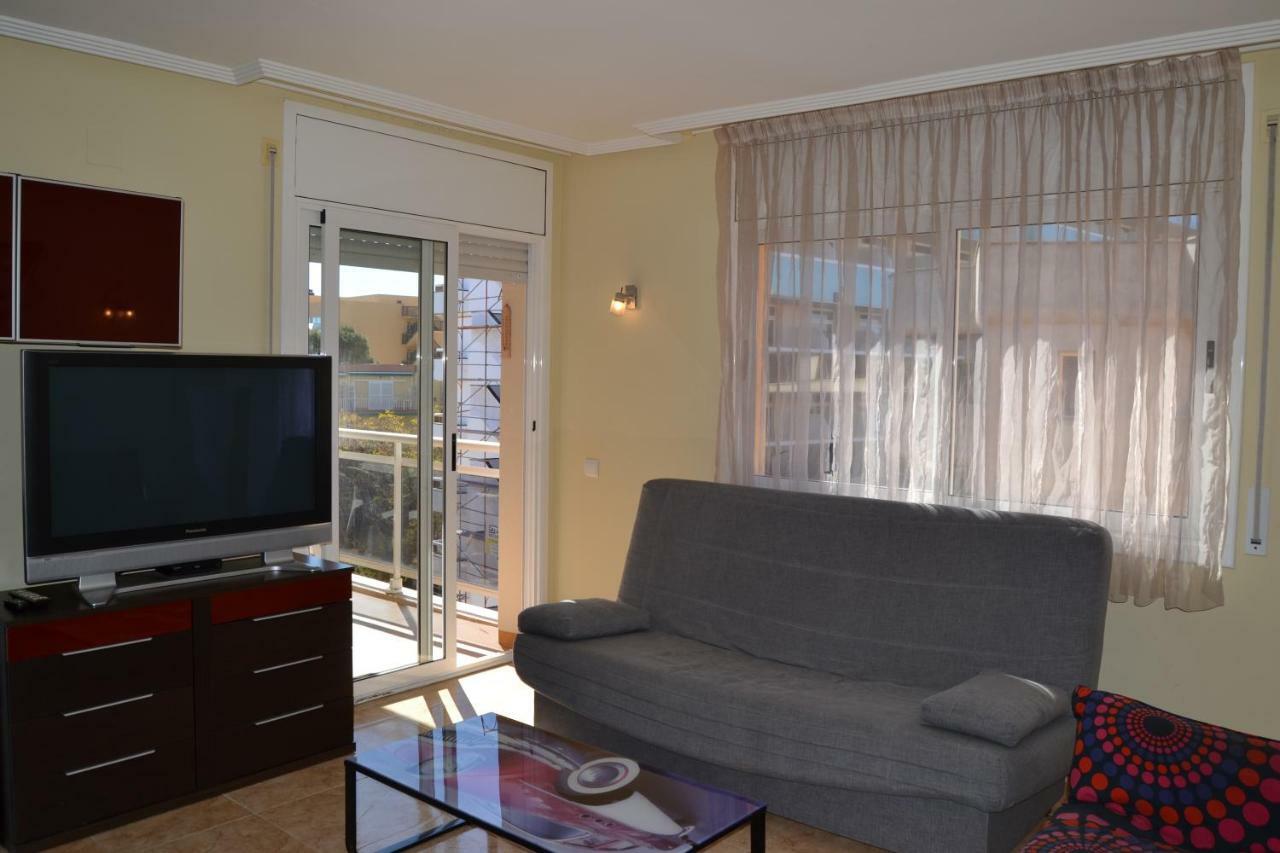 Fabuloso Apartamento Familiar Con Piscina En Salouアパートメント エクステリア 写真
