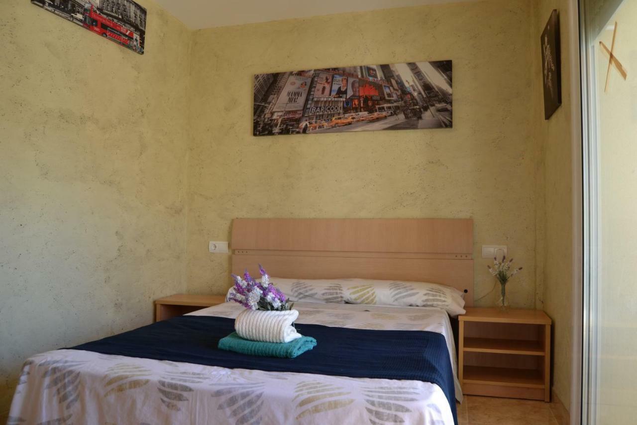Fabuloso Apartamento Familiar Con Piscina En Salouアパートメント エクステリア 写真