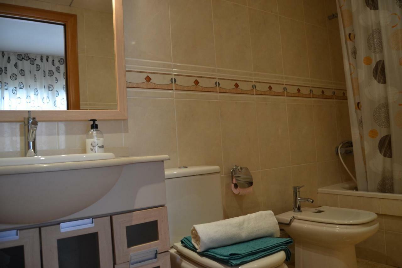Fabuloso Apartamento Familiar Con Piscina En Salouアパートメント エクステリア 写真