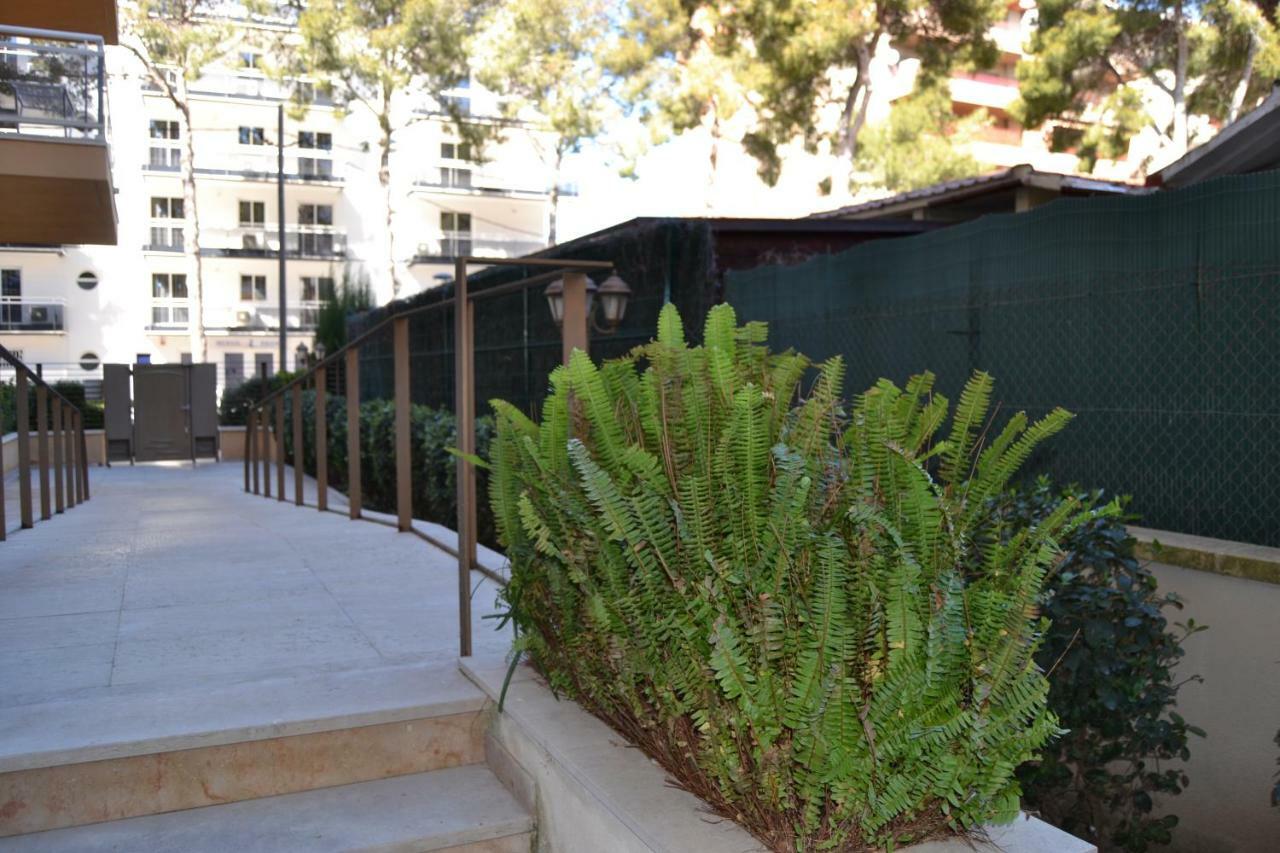 Fabuloso Apartamento Familiar Con Piscina En Salouアパートメント エクステリア 写真
