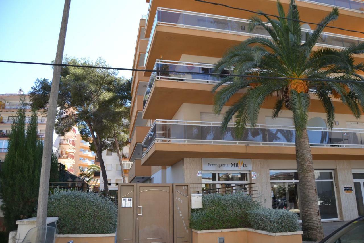 Fabuloso Apartamento Familiar Con Piscina En Salouアパートメント エクステリア 写真