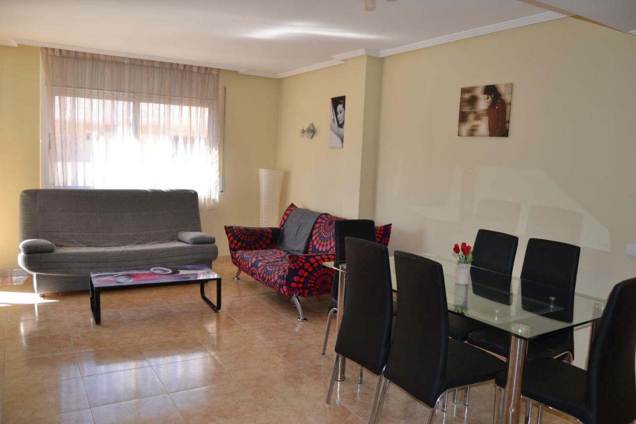Fabuloso Apartamento Familiar Con Piscina En Salouアパートメント エクステリア 写真
